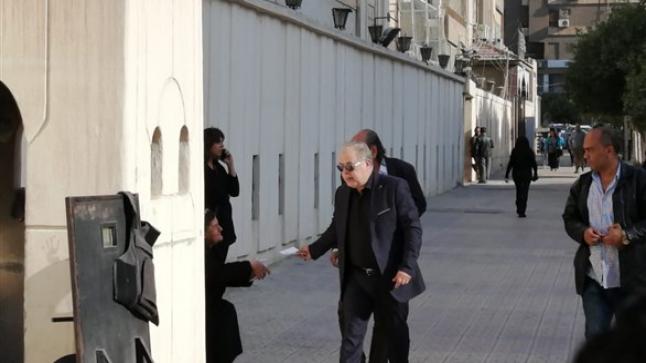 أشرف زكي وحميدة وليلى علوي في جنازة سمير سيف