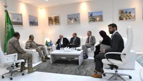 المبعوث الأممي الخاص إلى اليمن يزور قائد قوات التحالف العربي لمناقشة أخر التطورات