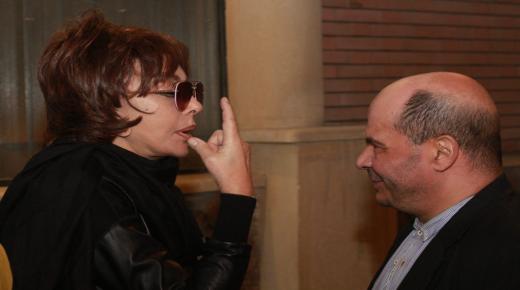 نبيلة عبيد ناعية سمير سيف.. فقدنا قيمة فنية كبيرة