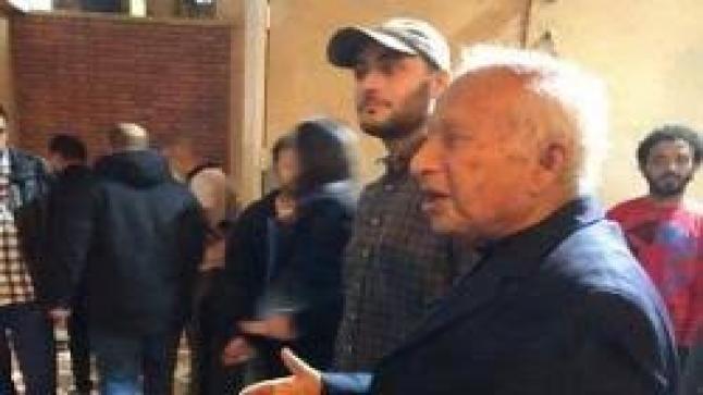 الموسيقار هاني شنودة في عزاء المخرج سمير سيف