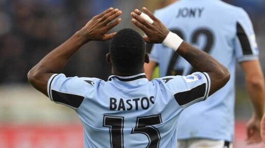 مدافع لاتسيو تحت رادار الشباب السعودي