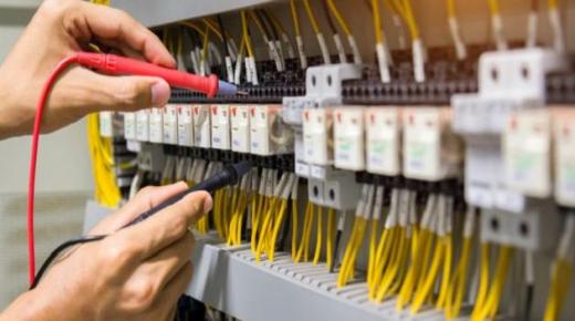 تفسير حلم السلك الكهربائي في المنام