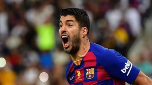 نجاح لويس سواريز في إختبار الحصول على الجنسية الإيطالية