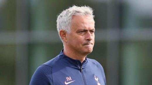 مورينيو يرفض الحديث عن ركلة الجزاء أمام نيوكاسل